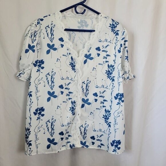NEW Size 16 Plus Blue White Floral lace Blouse Summer NWOT - Picture 1 of 10